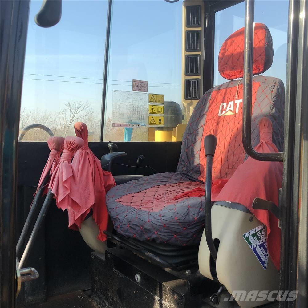 CAT 306D Mini kotrók < 7t