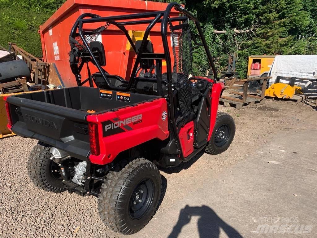 Honda Pioneer 520 Haszongépek