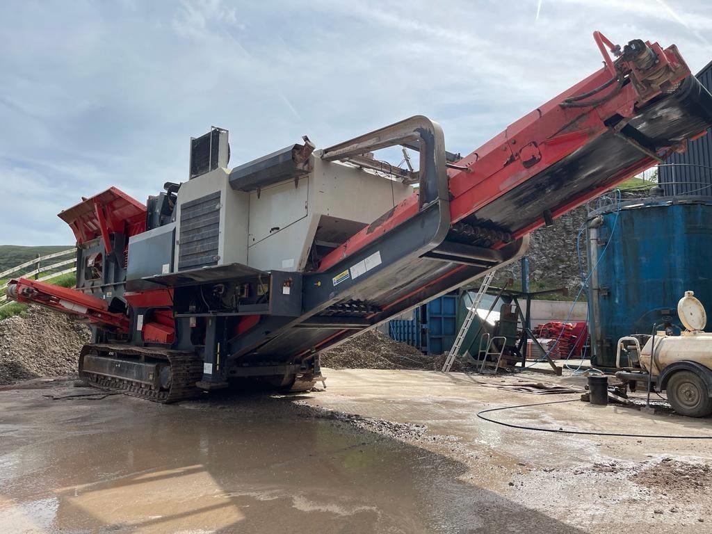 Sandvik QI340 Mobil törőgépek