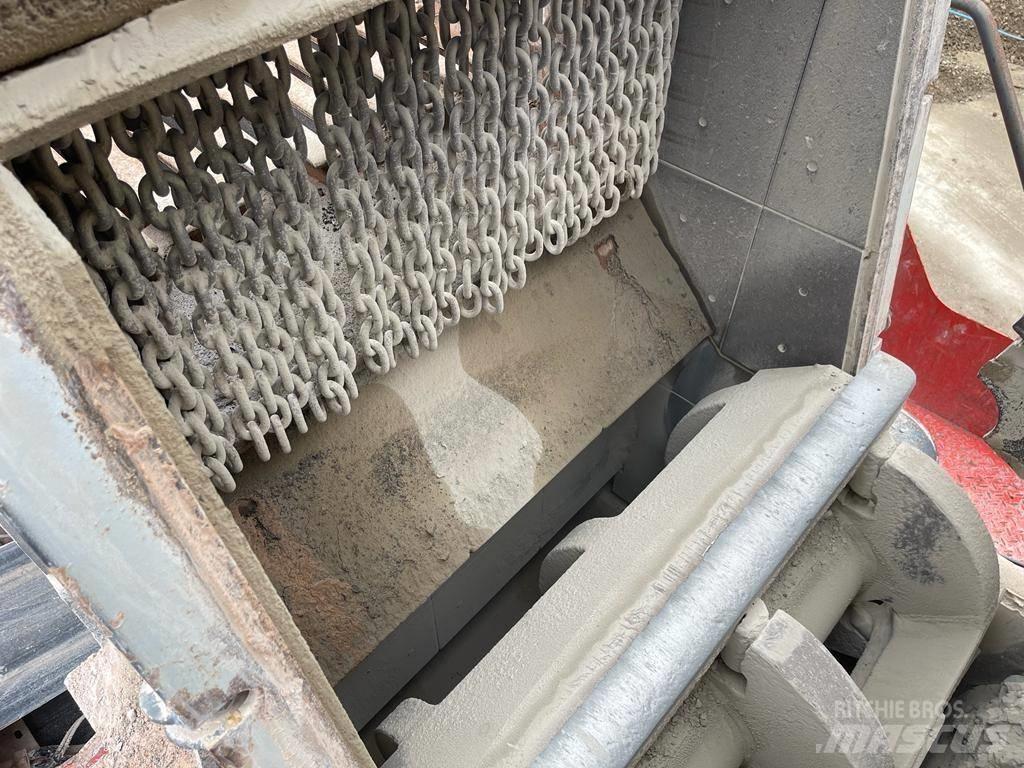 Sandvik QI340 Mobil törőgépek
