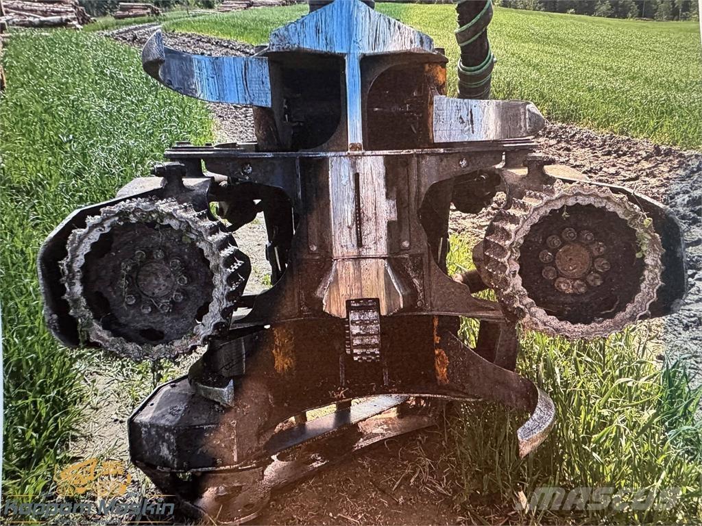 Rottne H11D Betakarítók