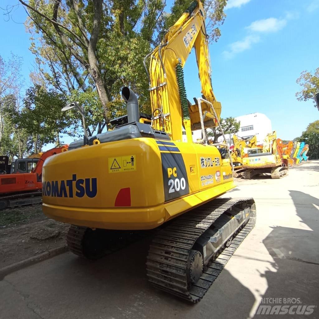 Komatsu PC 200-8N1 Lánctalpas kotrók