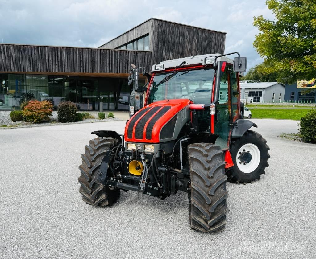 Reform Mounty 100V Traktorok