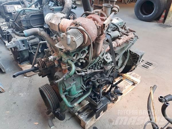 Volvo D7C250 Motorok