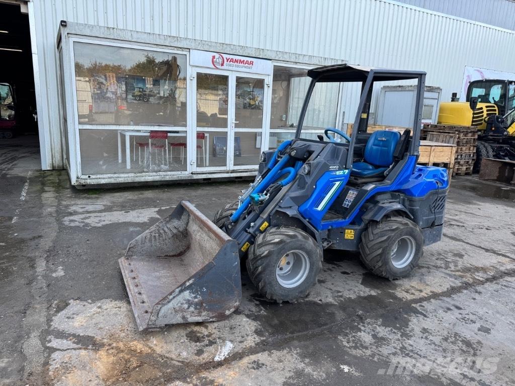 MultiOne EZ7 (ELECT) Gumikerekes homlokrakodók