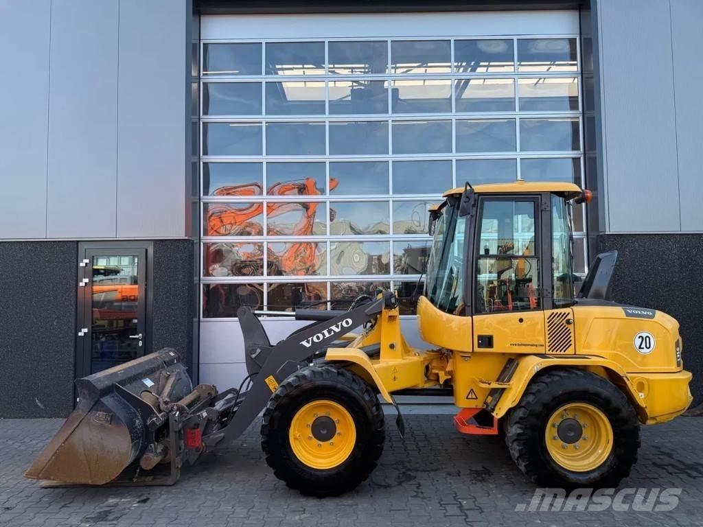 Volvo L35G Gumikerekes homlokrakodók