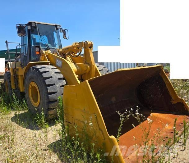 CAT 972 G Gumikerekes homlokrakodók