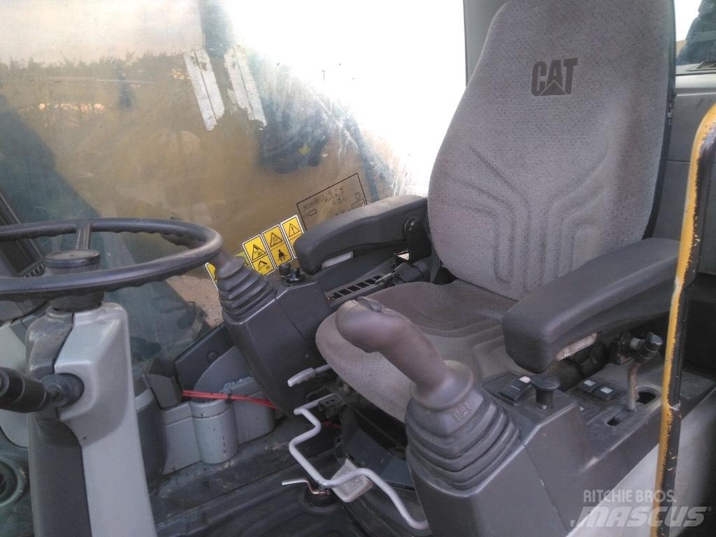 CAT M 322D MH Hulladékkezelő gépek