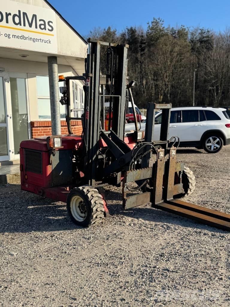 Moffett M4 25.3 Dízel targoncák
