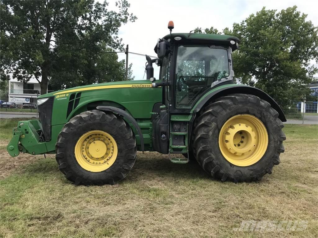 John Deere 8295R Traktorok