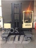 Hubtex MD25 Oldalvillás targonca