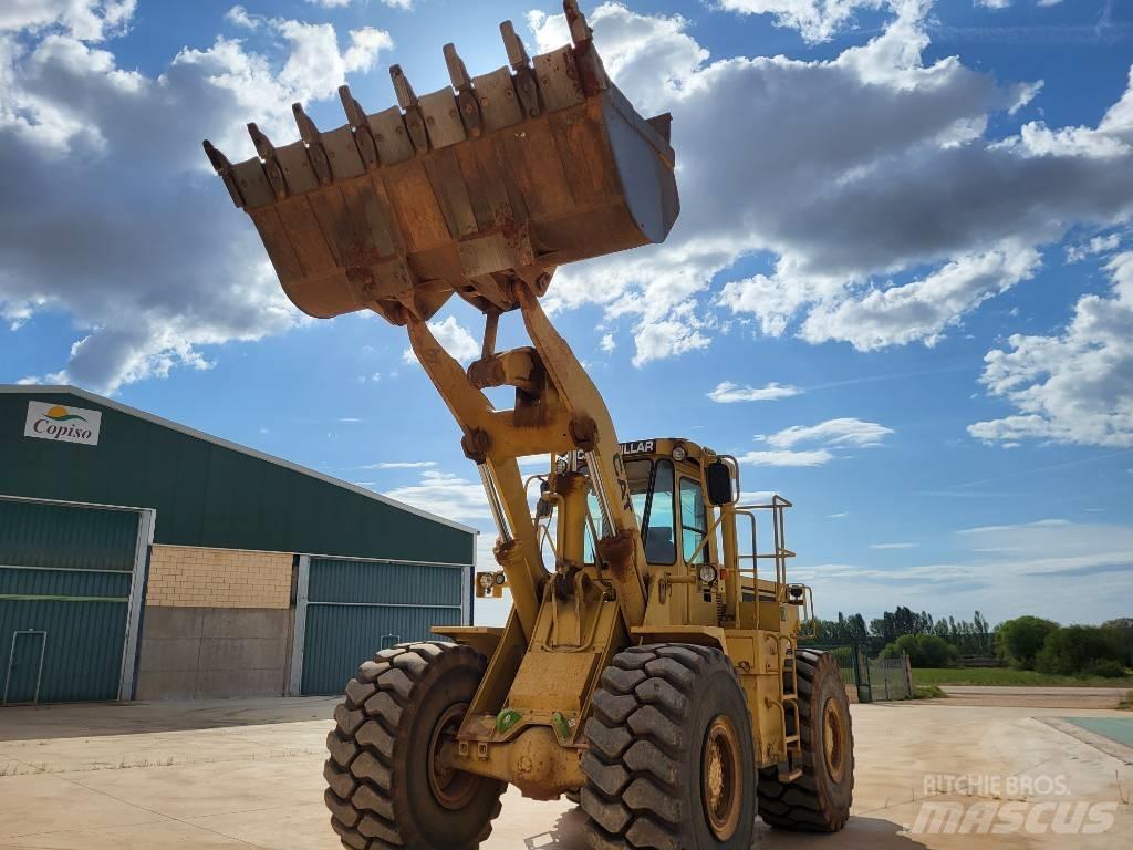 CAT 966E Gumikerekes homlokrakodók