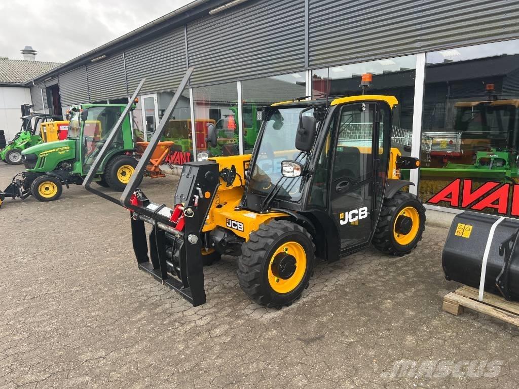 JCB 514-40 Agri Teleszkópos mezőgazdasági rakodók