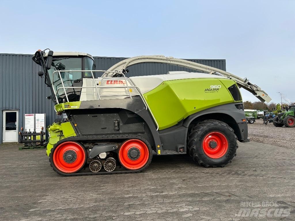 CLAAS Jaguar 960 TT Önjáró szecskázók