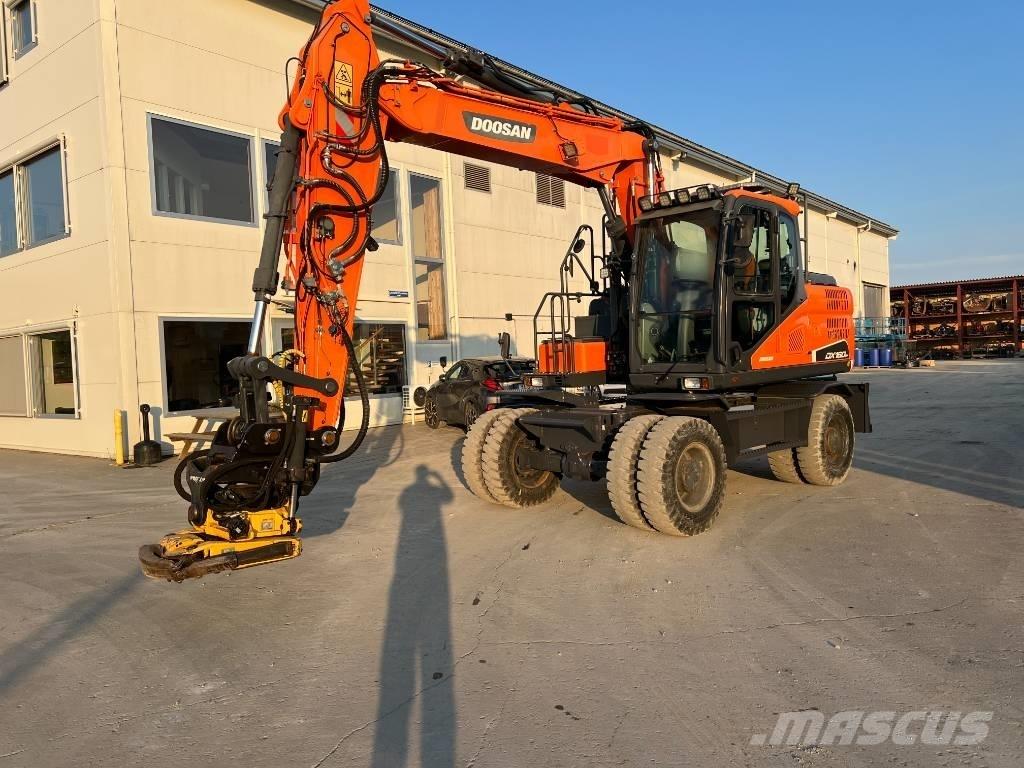 Doosan DX160W-5 Gumikerekes kotrók