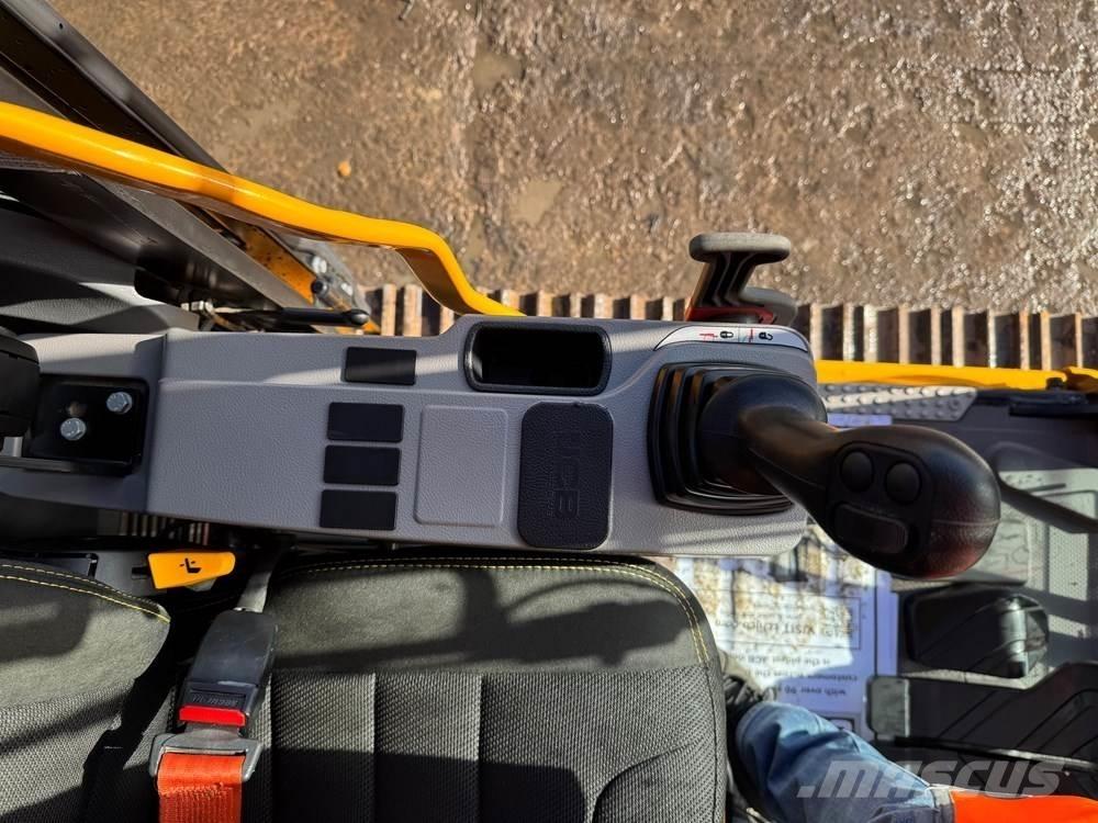 JCB 220X Lánctalpas kotrók