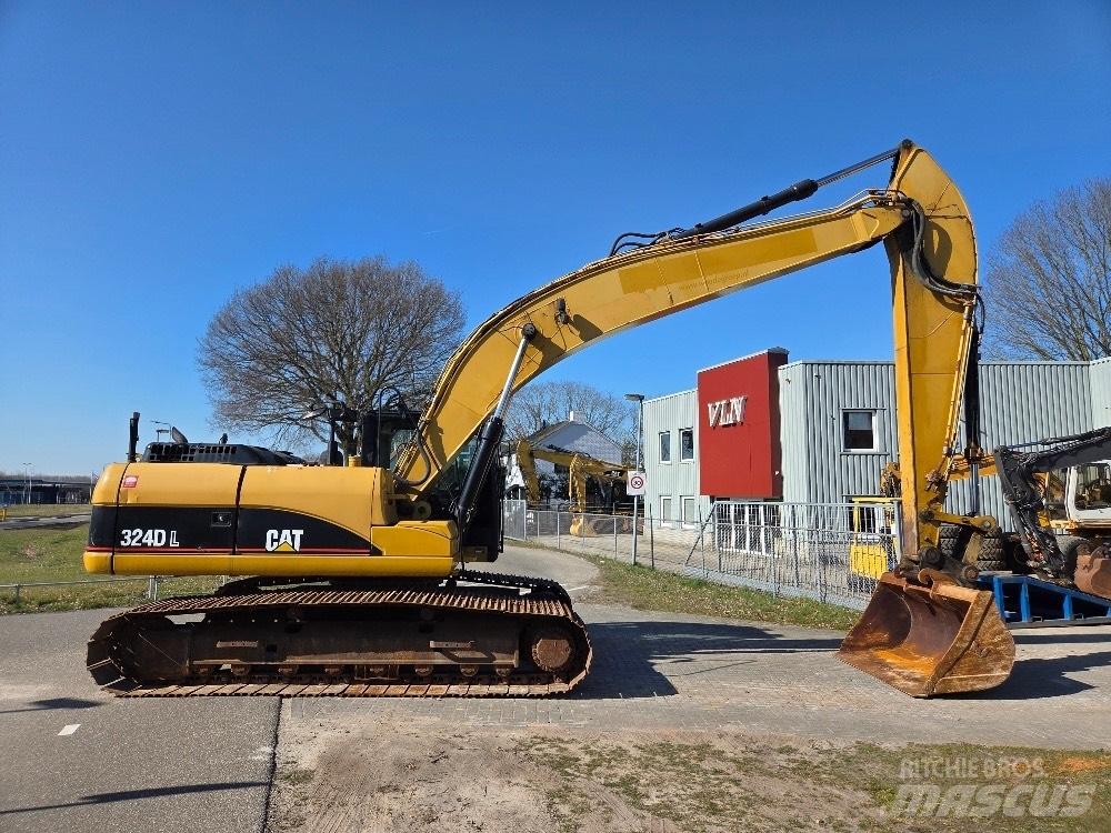 CAT 324DL Lánctalpas kotrók