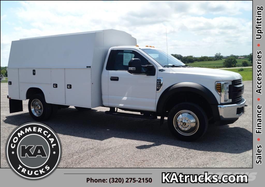 Ford F 450 XL SD Kis teherszállító/Platós kocsi