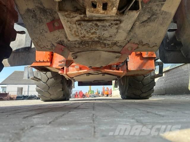 Hitachi ZW 310-5 Gumikerekes homlokrakodók