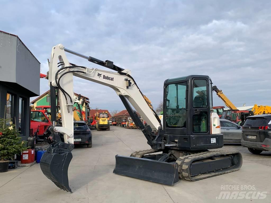 Bobcat E 60 Mini kotrók < 7t
