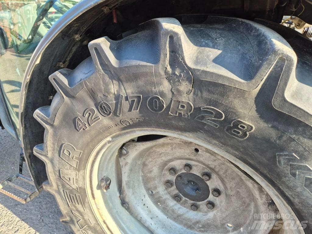 Case IH JX1095N Traktorok
