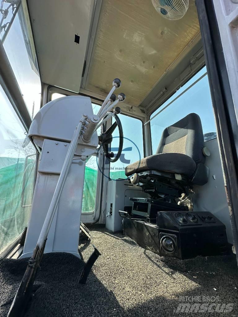 CAT 120 K Gréderek