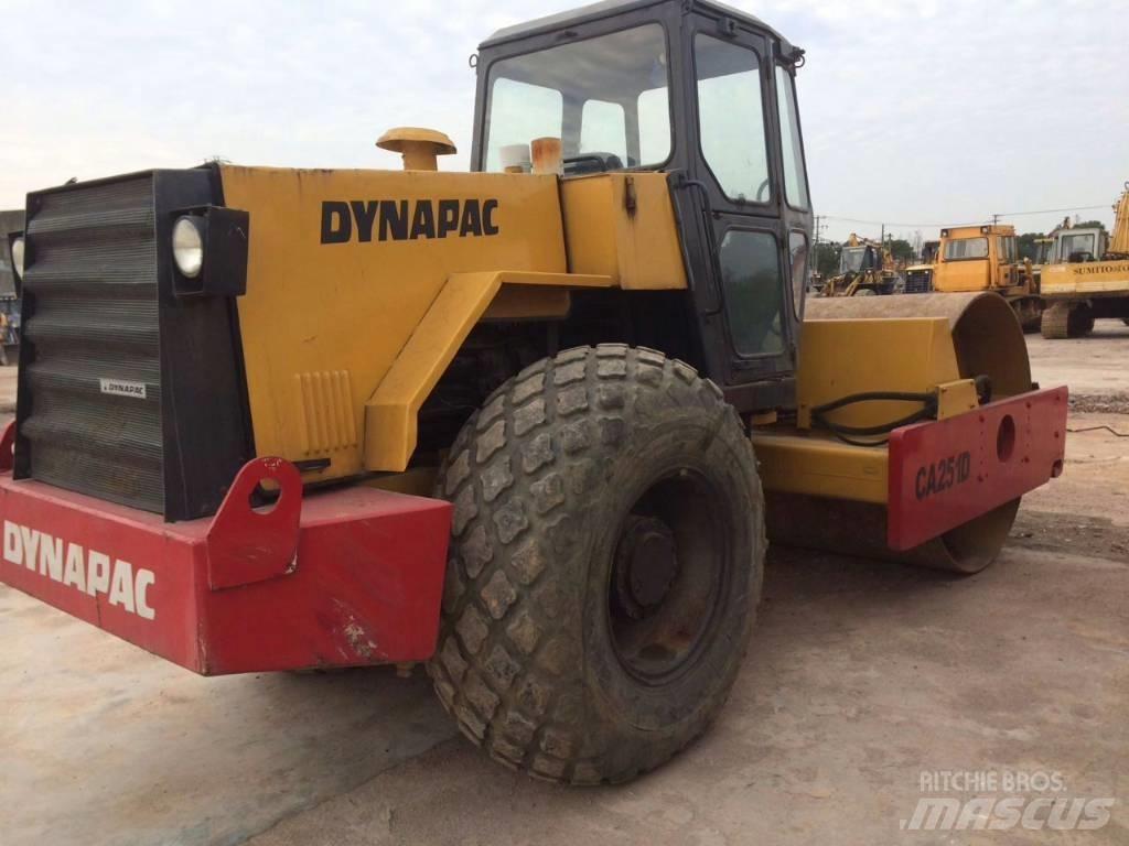 Dynapac CA 251 D Egydobos hengerek