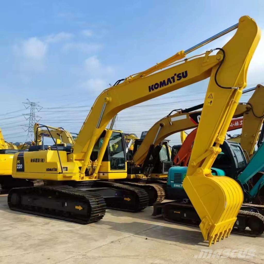Komatsu PC 220 Lánctalpas kotrók