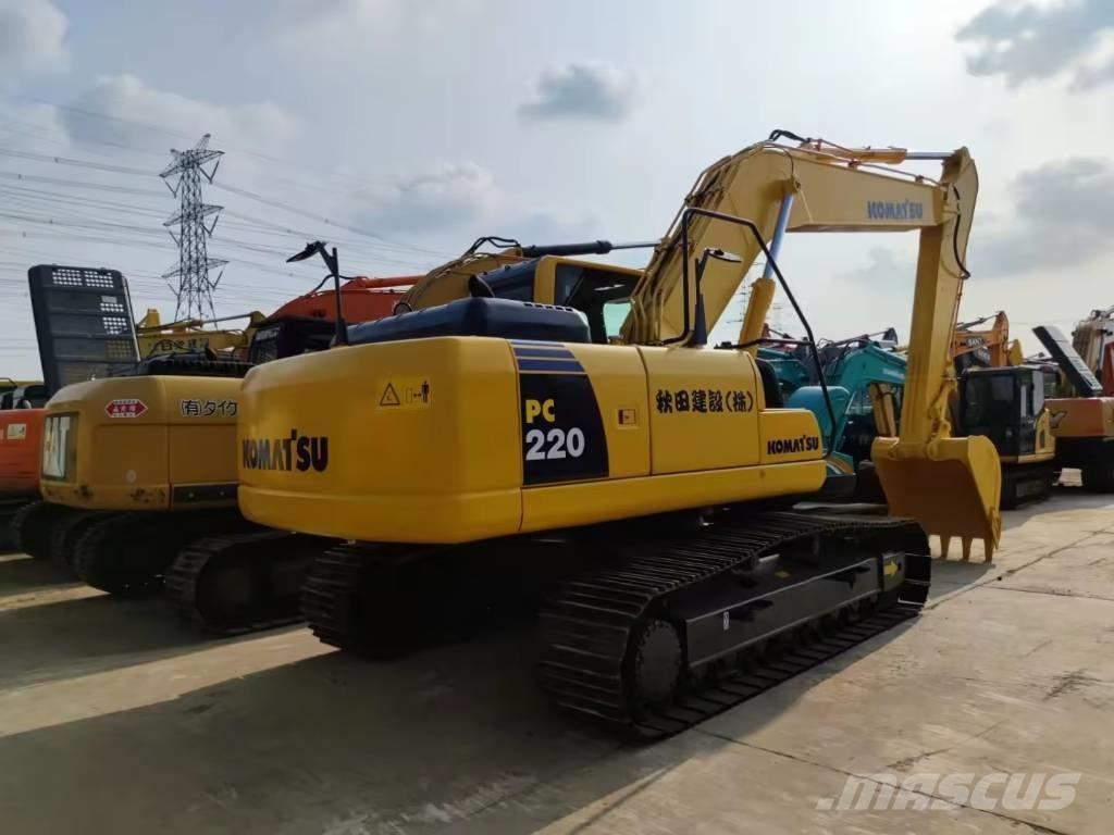 Komatsu PC 220 Lánctalpas kotrók