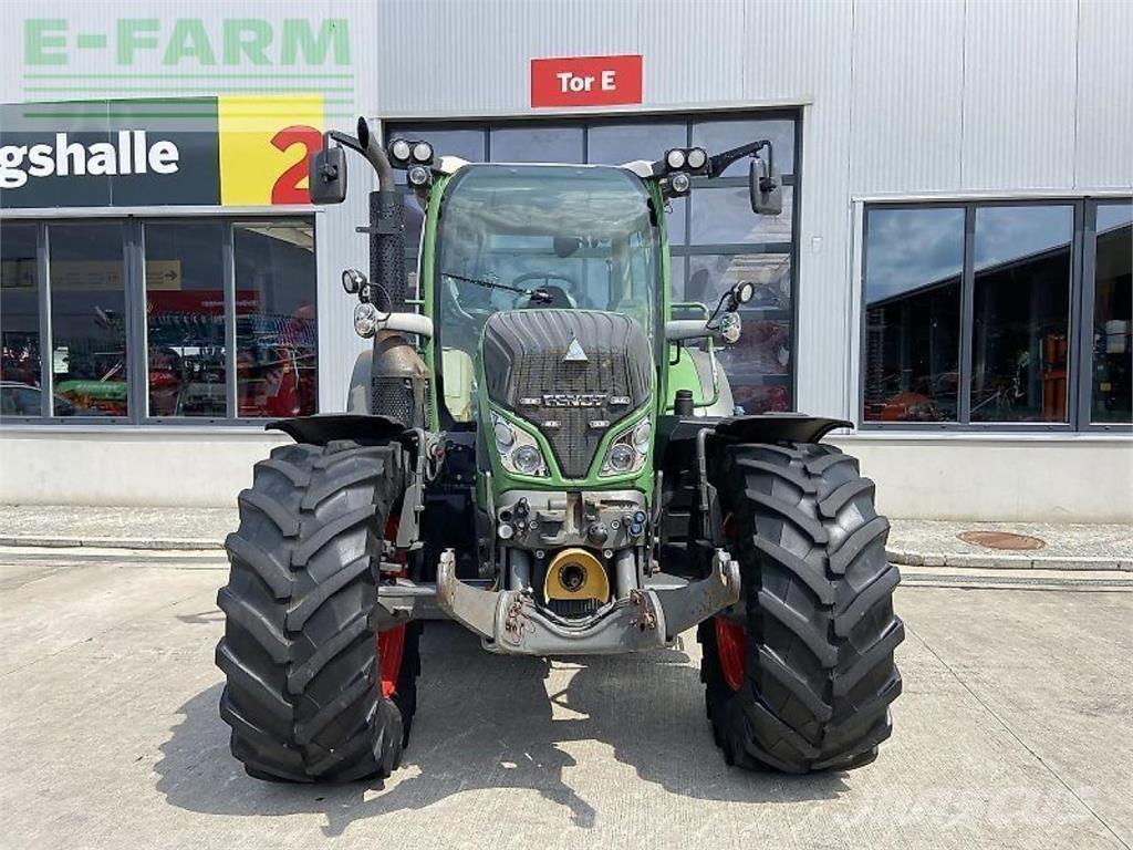 Fendt 516 vario Traktorok