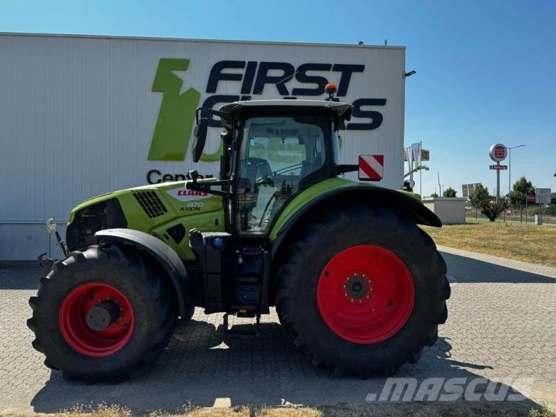 CLAAS AXION 870 Traktorok