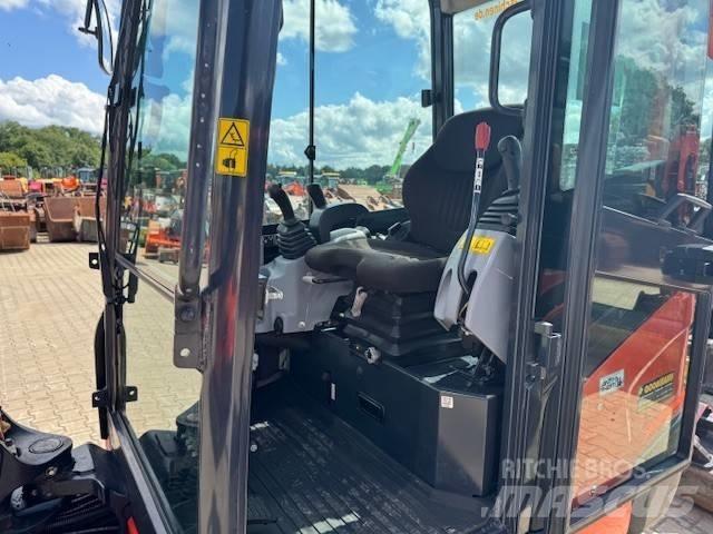 Kubota KX 030-4 Mini kotrók < 7t