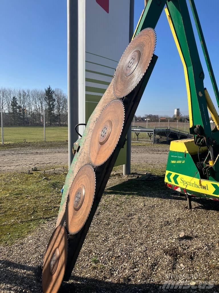Spearhead Twiga 6000 Ráülős fűnyírók