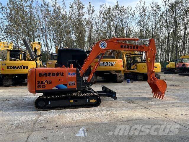 Hitachi ZX60 Lánctalpas kotrók
