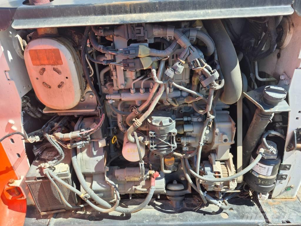 Bobcat T 750 Kompaktrakodók