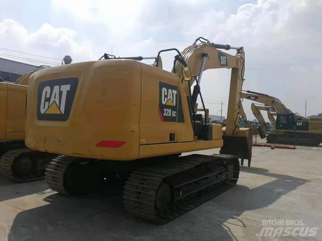 CAT 320GC Lánctalpas kotrók