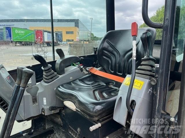 Kubota KX 016-4 Mini kotrók < 7t