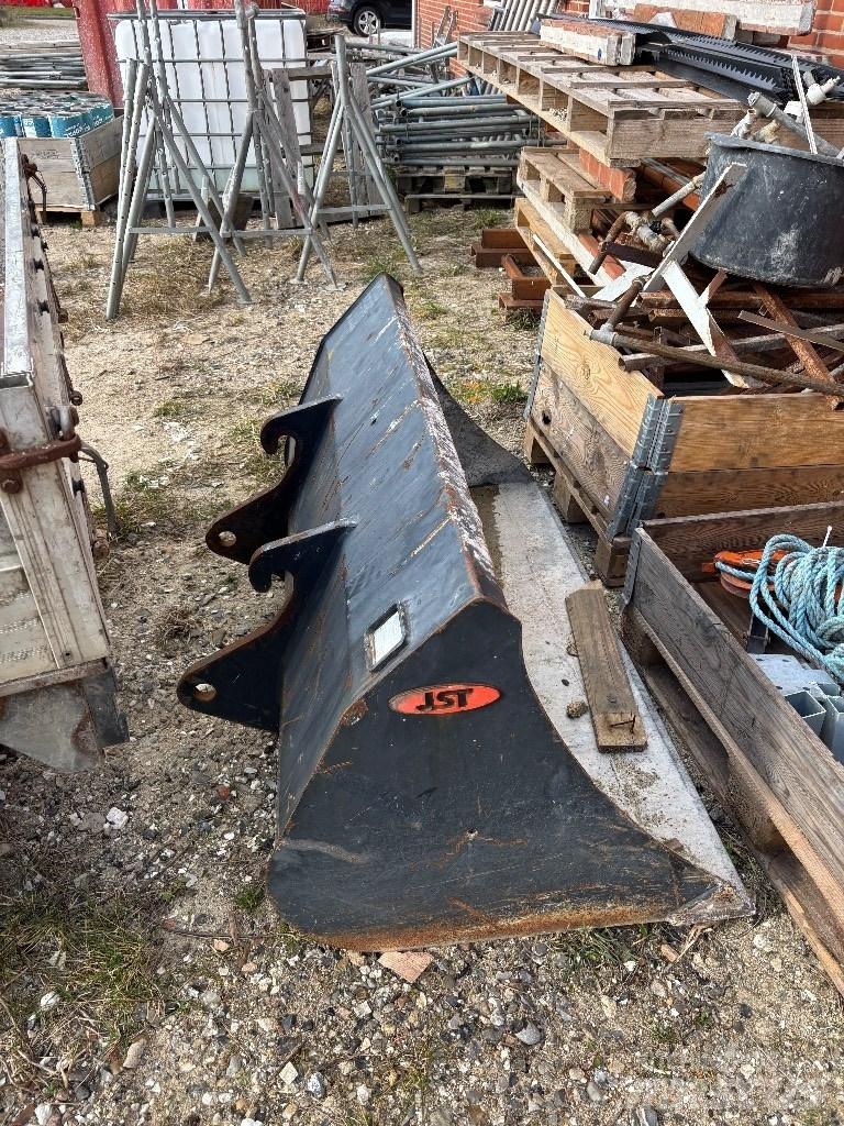 Kubota 4815 Teleszkópos rakodók
