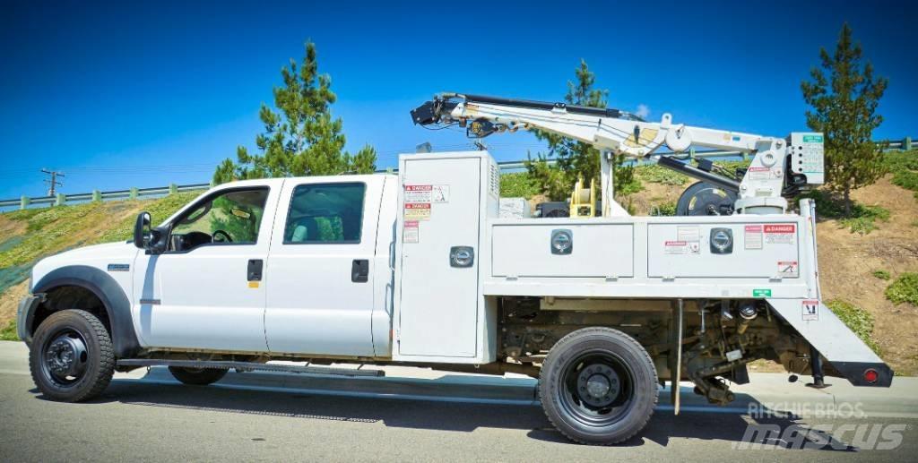 Ford F 550 Közúti karbantartó haszongépek