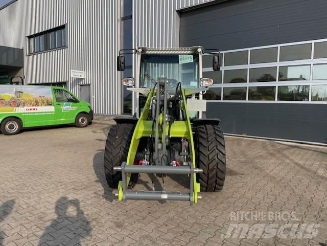 CLAAS Torion 535 Gumikerekes homlokrakodók