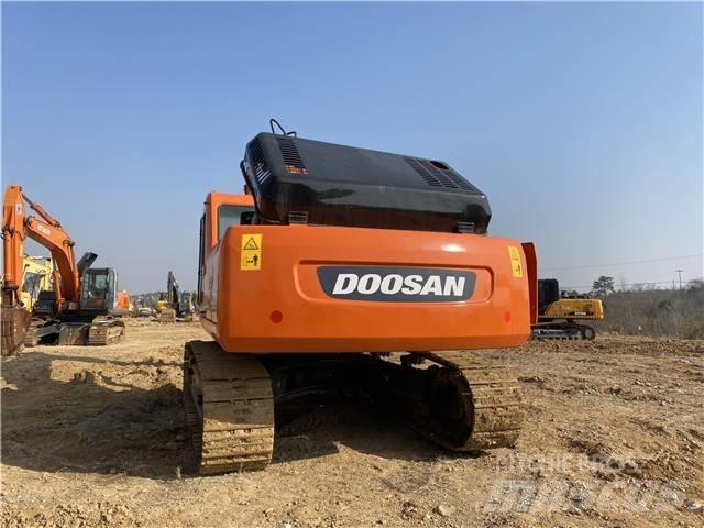 Doosan DH 300 Lánctalpas kotrók