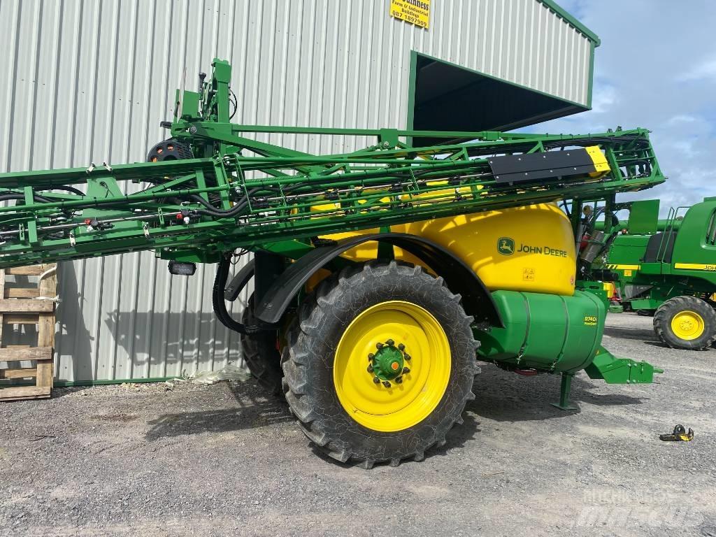 John Deere 740 i Vontatott trágyaszórók