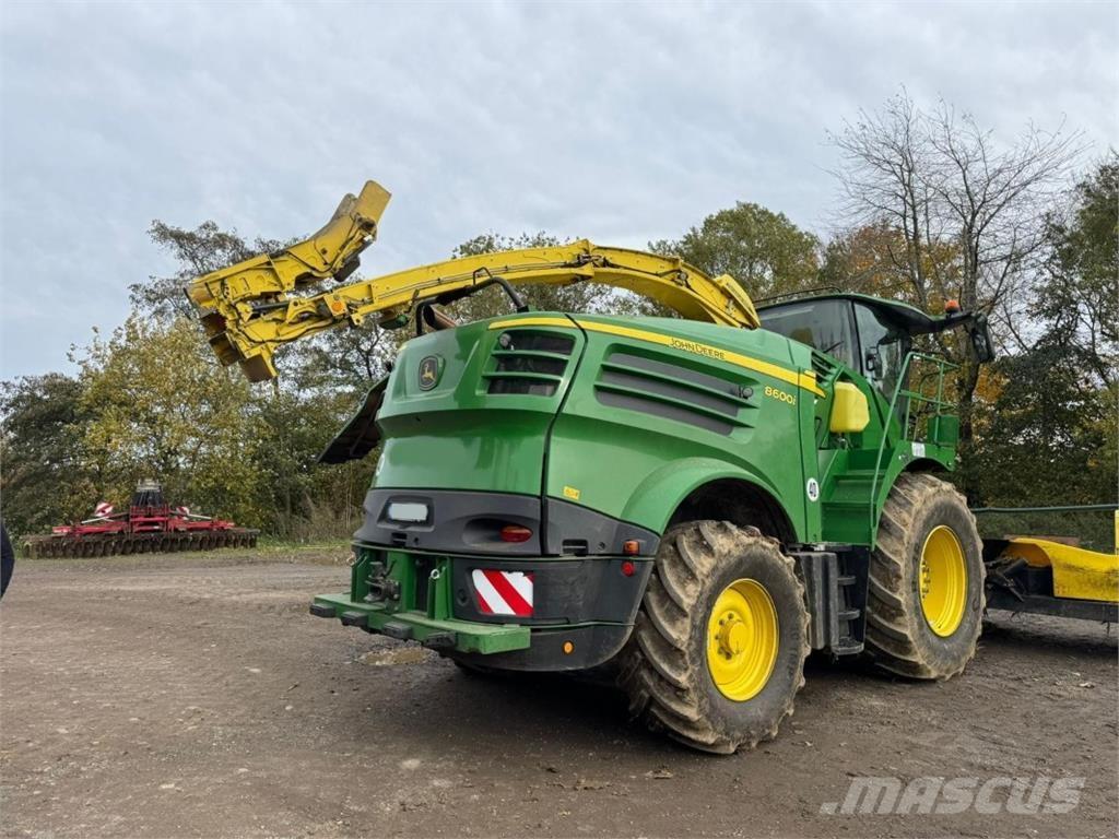 John Deere 8600i Szecskázók