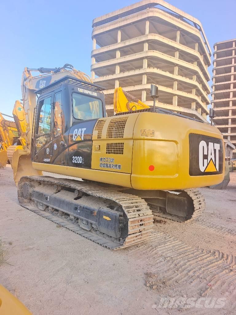 CAT 320 D Lánctalpas kotrók
