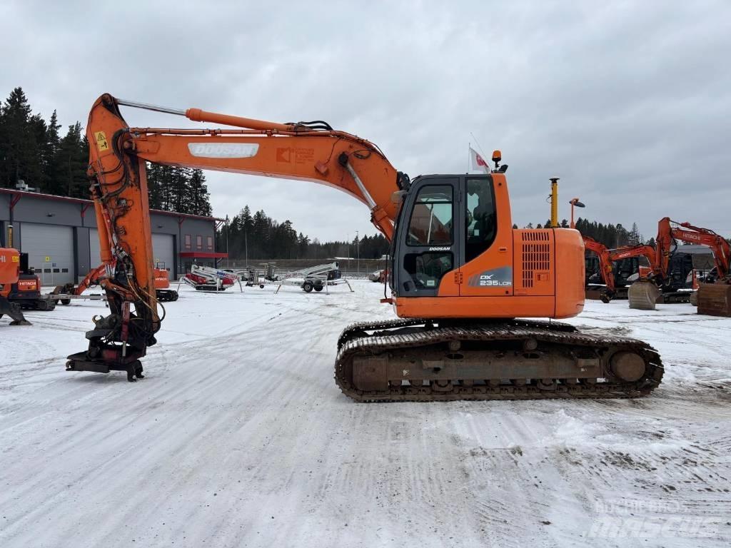 Doosan DX225 LC R Lánctalpas kotrók