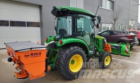 John Deere 3046 R Kompakt traktorok