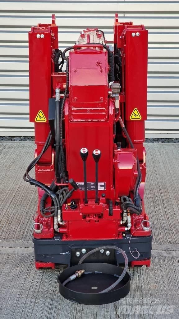 Unic URW 295 Mini daruk