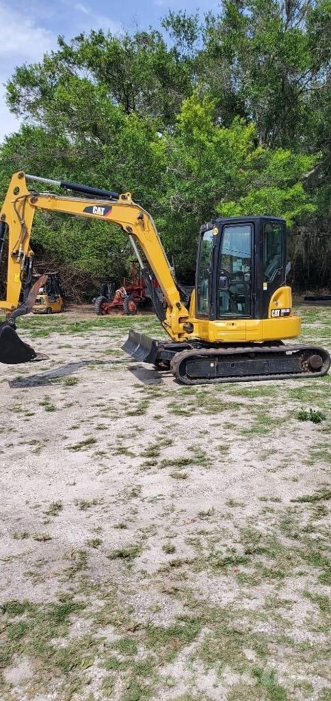 CAT 305.5 E CR Mini kotrók < 7t