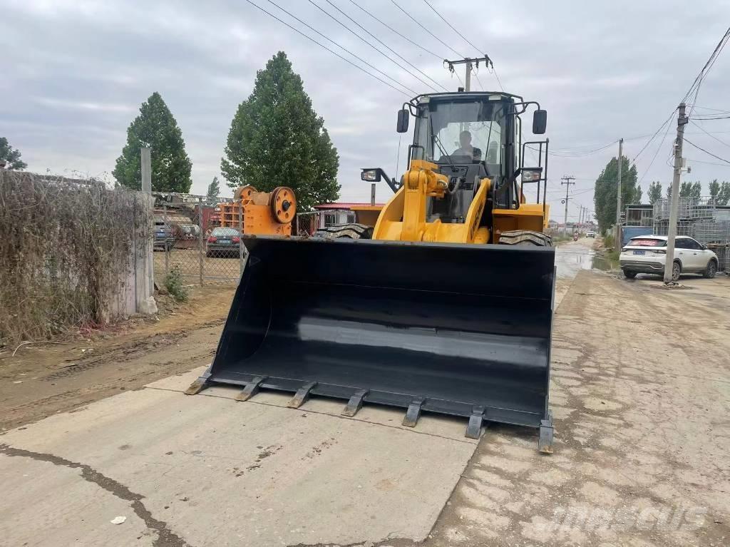 LiuGong 856 Gumikerekes homlokrakodók