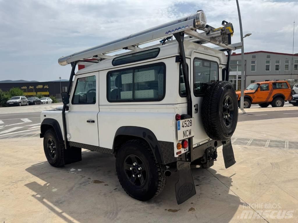 Land Rover Defender Kistehergépjárművek